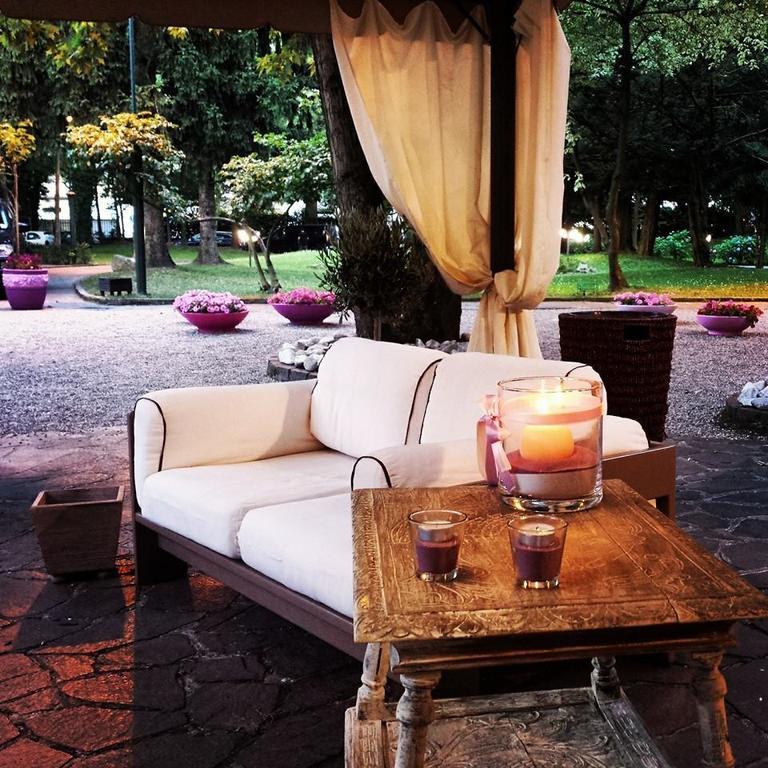 Albergo Ristorante Sant'Eustorgio Arcore Exterior foto